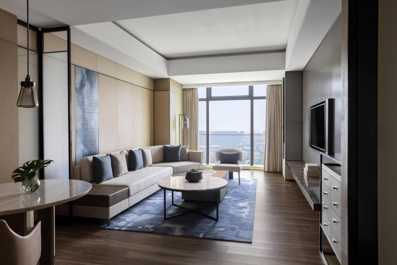 Zhangjiagang Marriott Hotel Экстерьер фото